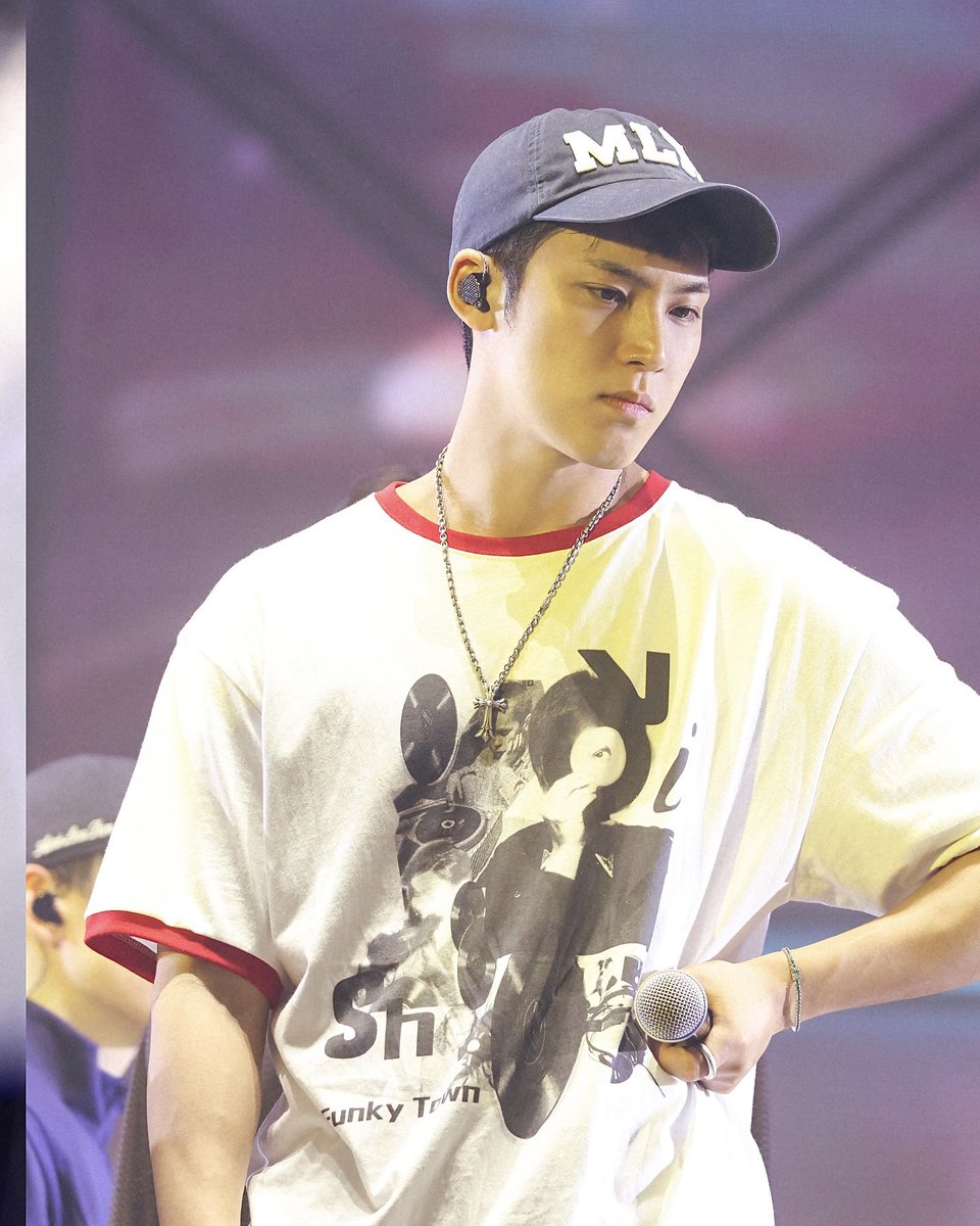 N년 전 오늘의 민규 tweet media