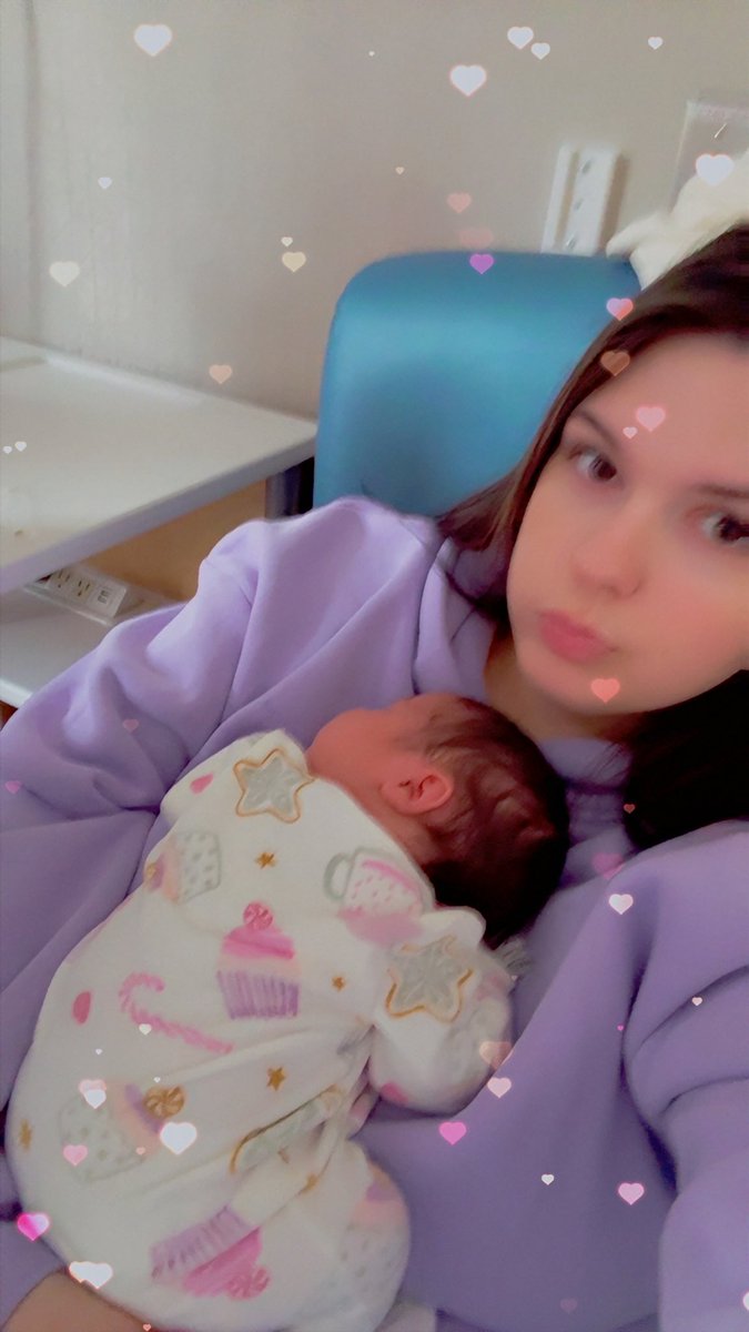 cyn ੈ✩‧₊˚ tweet media