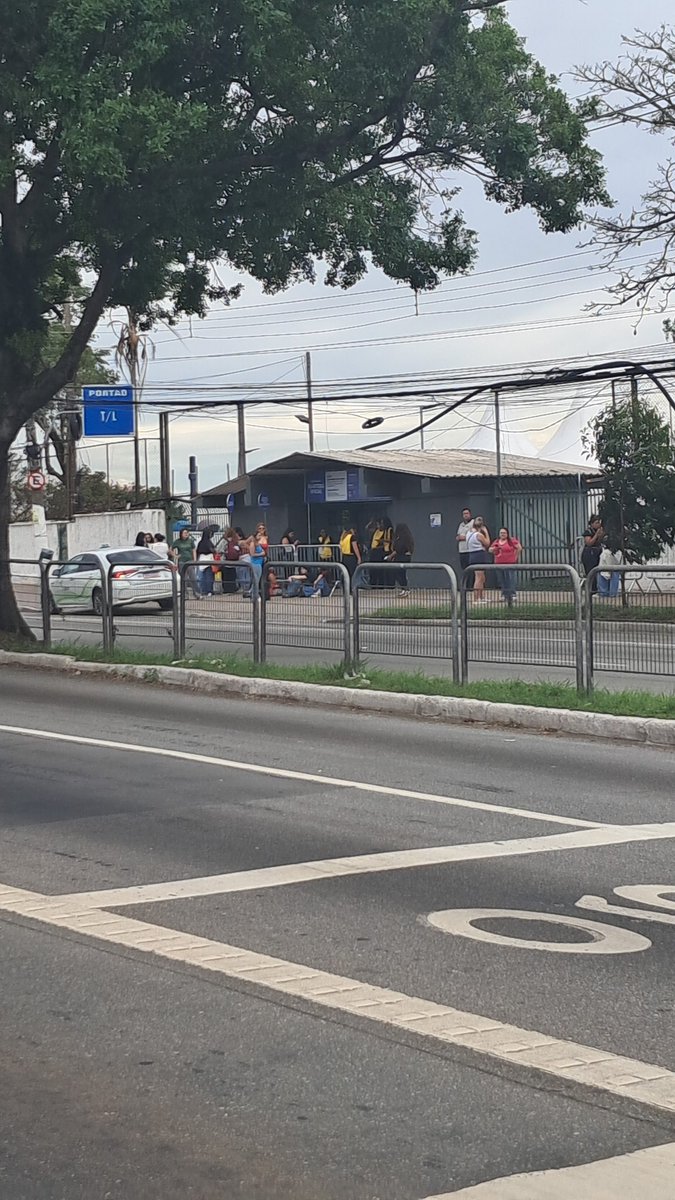 M⁷. 🪭 VAI VER O BTS tweet media