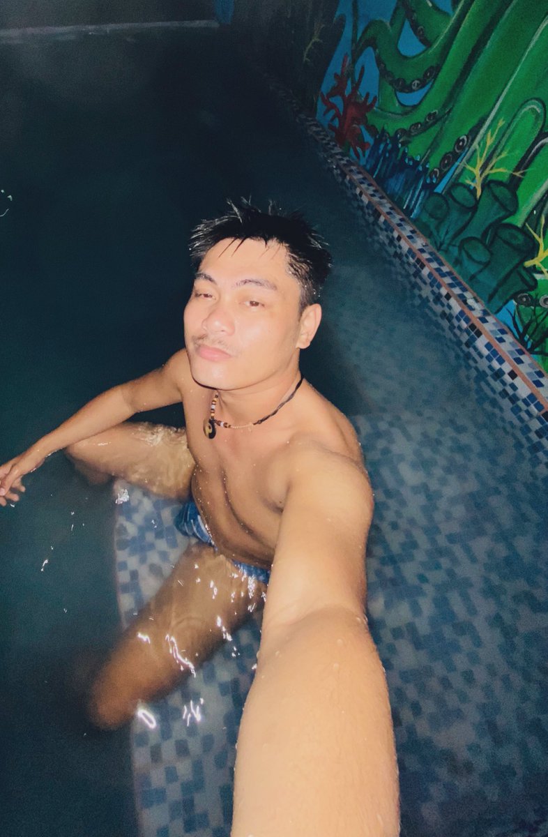 Night swimming ang mamoy