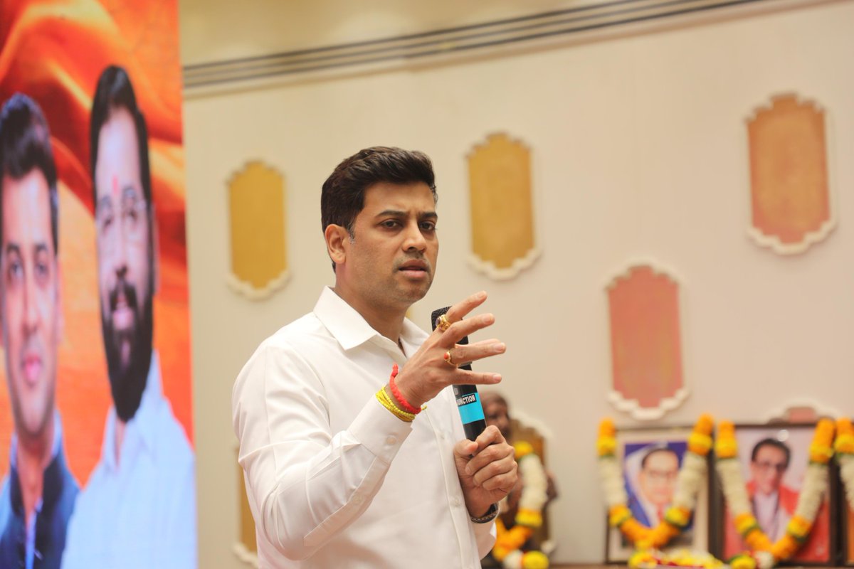 Dr Shrikant Lata Eknath Shinde tweet media