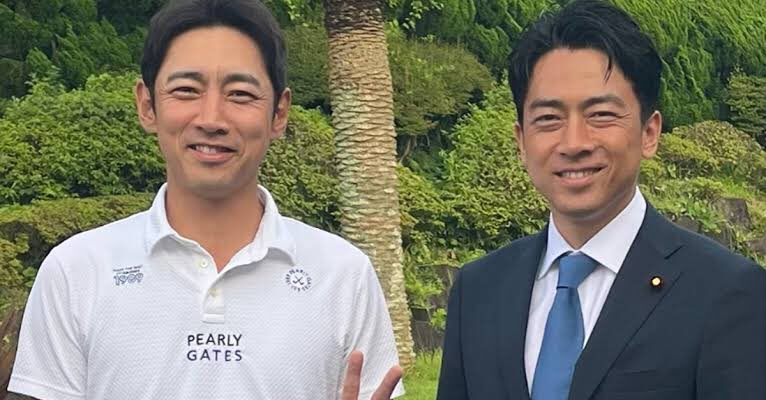 紹介します。年上の兄です。