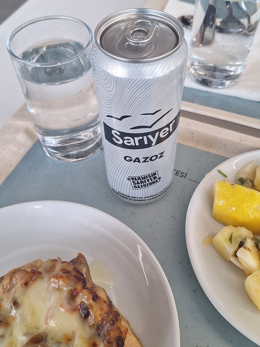 lee 🍒 tweet media