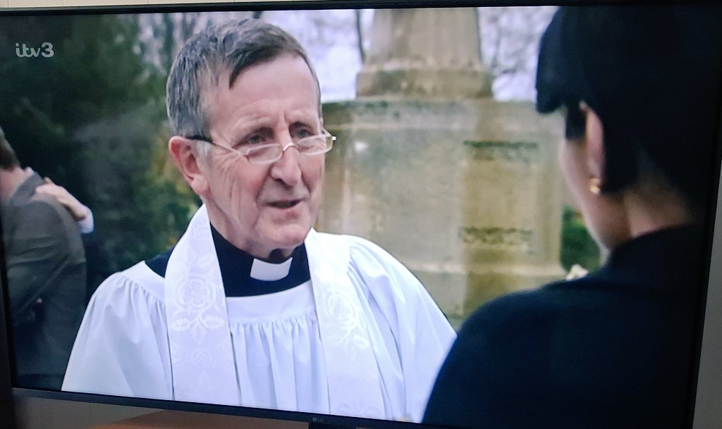 Marina (and Buster🐾)🐈🚣‍♀️ tweet media