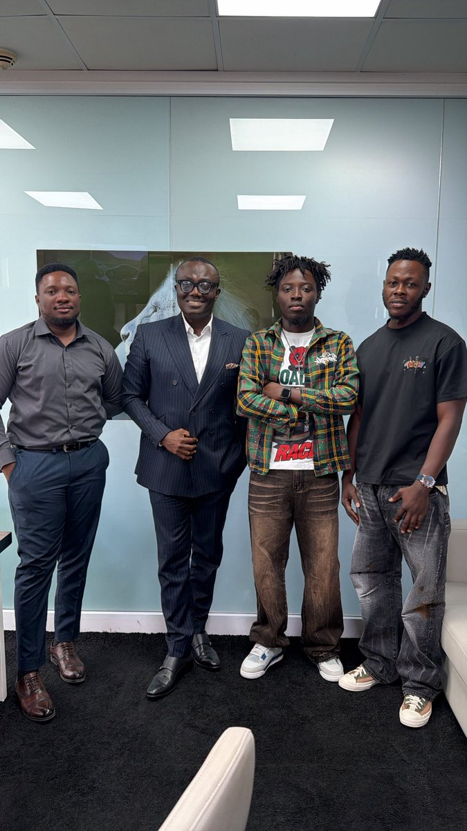 Big Paradise tweet media