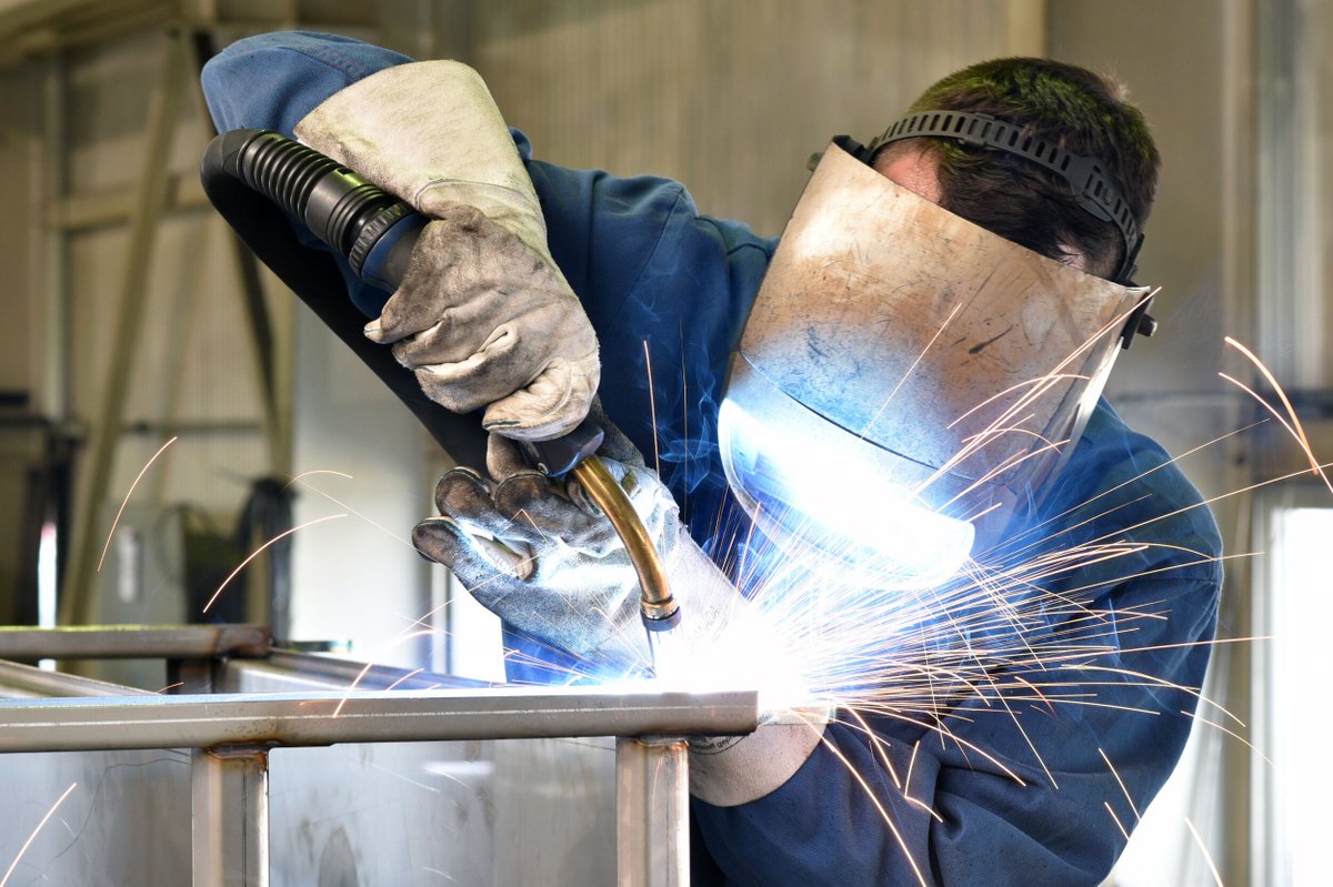 QualCalScale's tweet photo. QualCal has the capabilities to design and fabricate many products. We realize each application is different and supply on-site evaluations, drawing/review discussions and multi stage updates. 

1️⃣Our goal is to give our customers a one source solution. 

https://t.co/HqLBYABRGk https://t.co/nF6OBn0TSu
