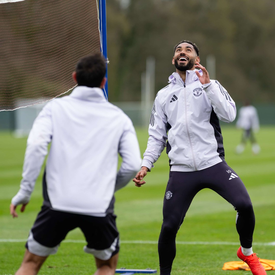 Manchester United tweet media