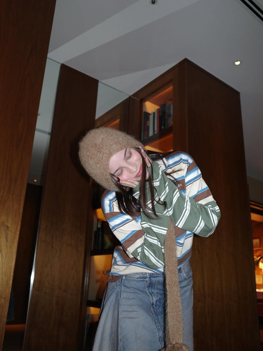 Emilia Mernes Colombia 🇨🇴 tweet media