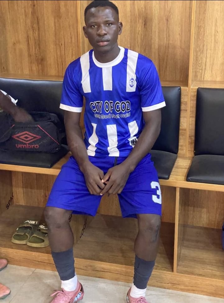 @deshina💙 tweet media