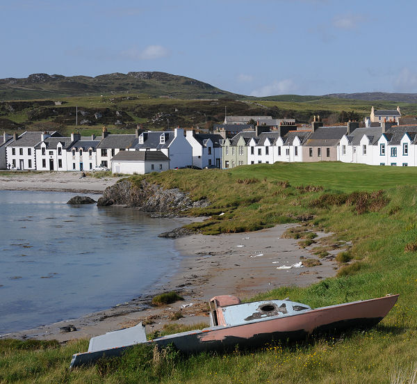 Undiscovered Scotland tweet media