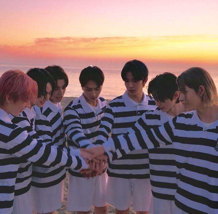 Serena 🦇 | enhypen is 7 tweet media