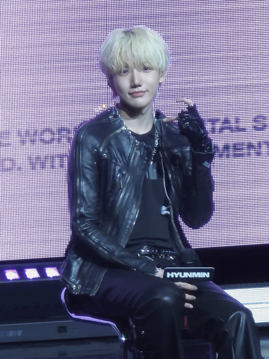 なん⭐️ tweet media