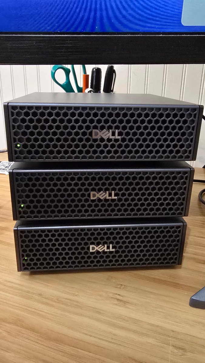 Harrison Kinsley tweet media