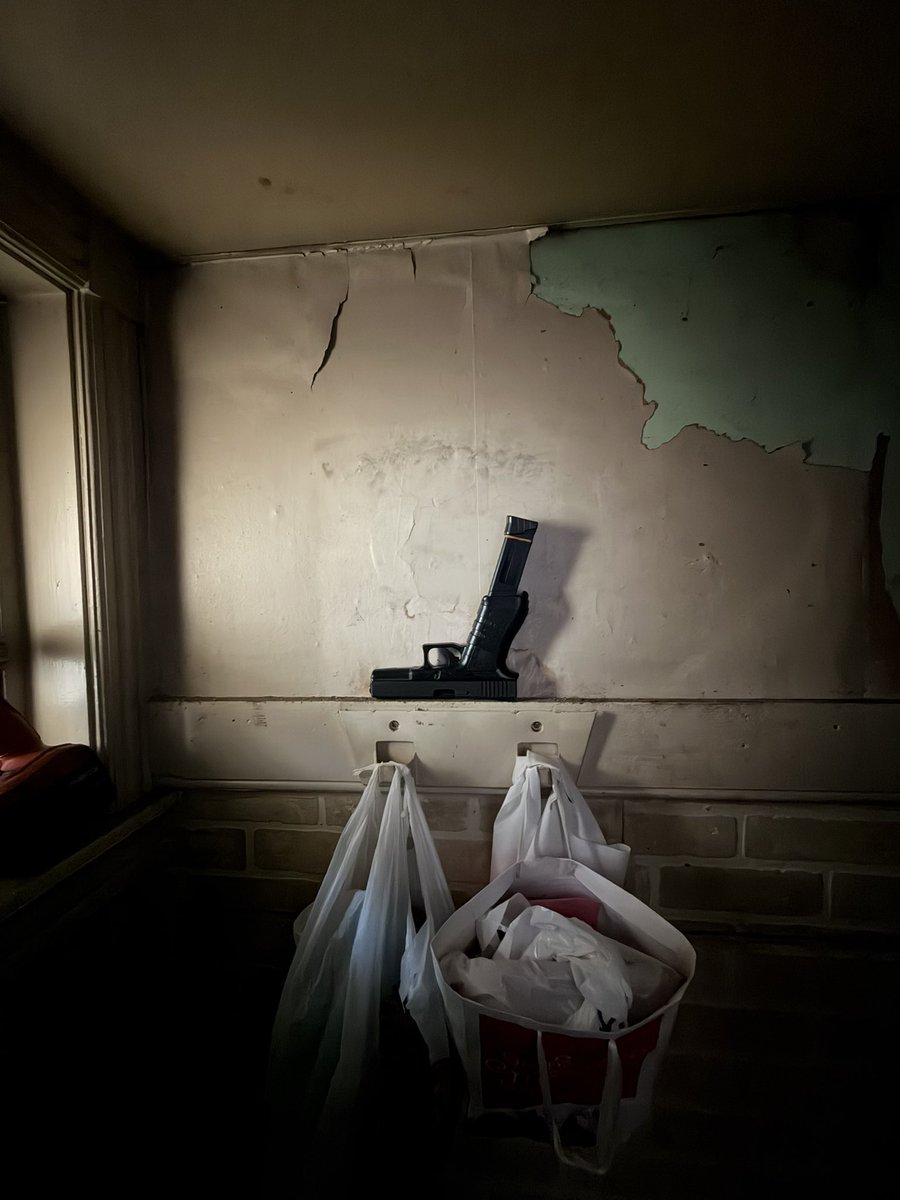 Quilrep4900's tweet image. I keep it on me at all times #philly #atl