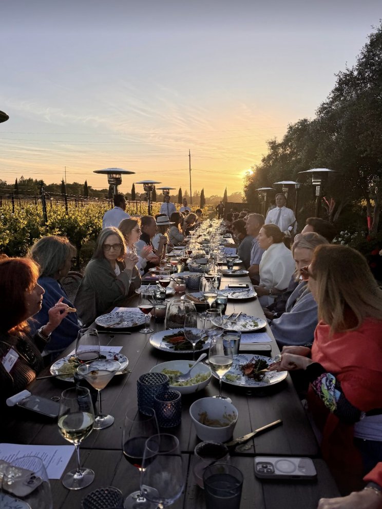 A2EComms's tweet photo. ✨ Every venue we’ve visited this year has felt worthy of the #1 spot on our list of destinations. And yet, each place we go continues to outdo the last!

This week we’re in Sonoma, CA, at the Vina Rosa Resort &amp; Spa and once again… It’s setting the golden standard. 

#a2ecomms https://t.co/gZX1Wqgwya