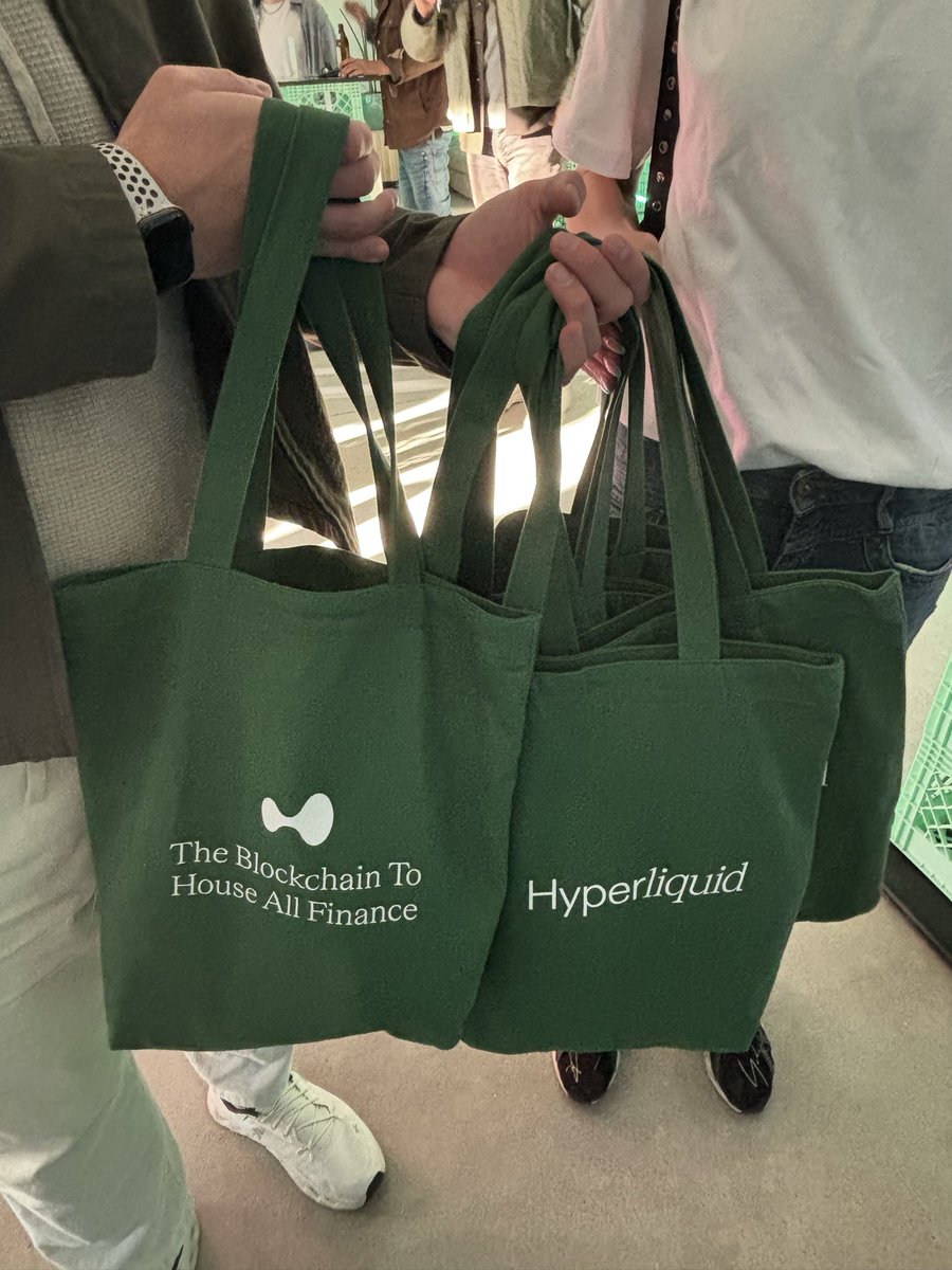 Hyperliquid Germany tweet media