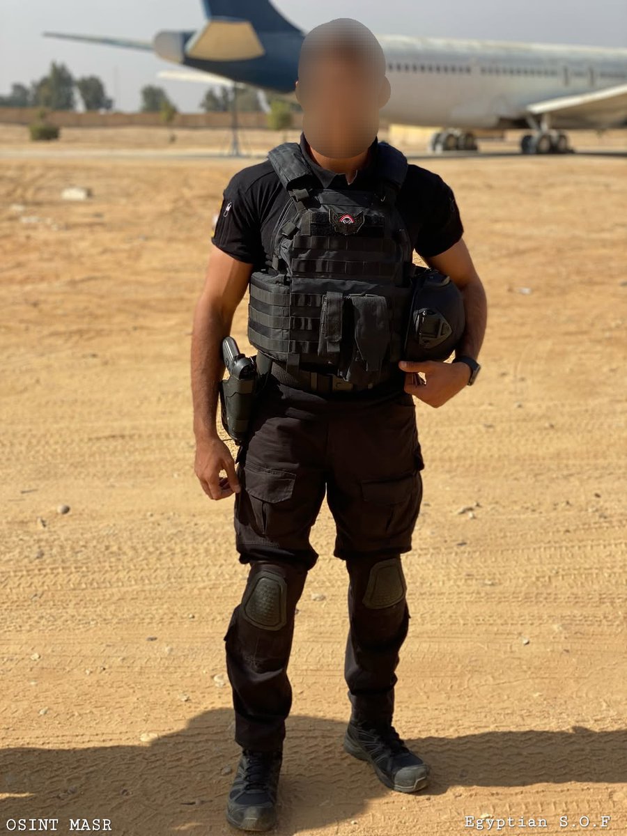 OSINT_MASR's tweet image. Photos of former #Egyptian Special Operations Forces members, likely affiliated with the 777 International Counter-Terrorism Unit, show them wearing combat gear, including a SIG Sauer 516-G1 rifle, an M9A1 pistol, an MPC-B001 plate carrier, and FAST SF/XP helmet.

#SpecialForces