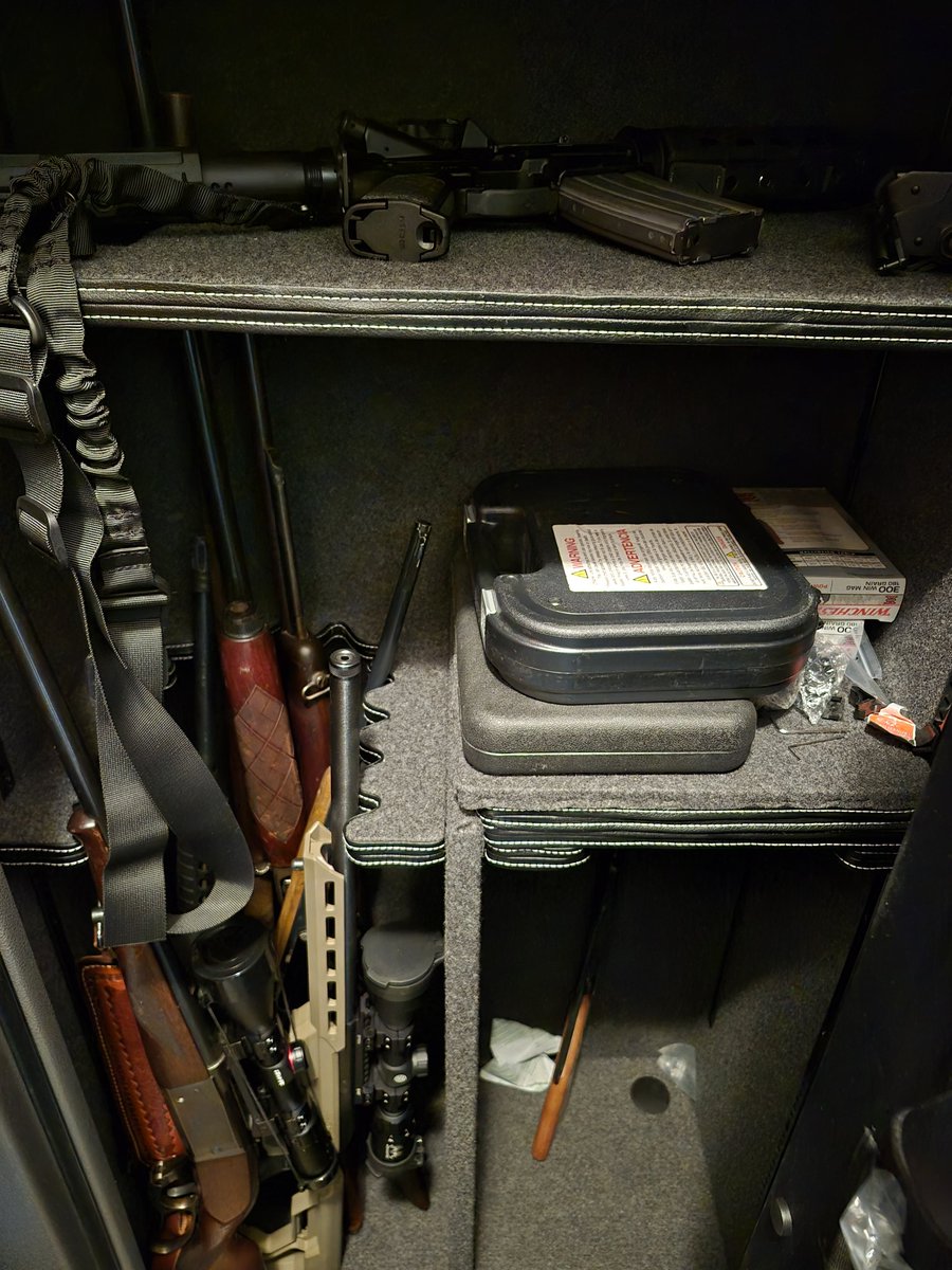 Not Living In 2005 Anymore tweet media