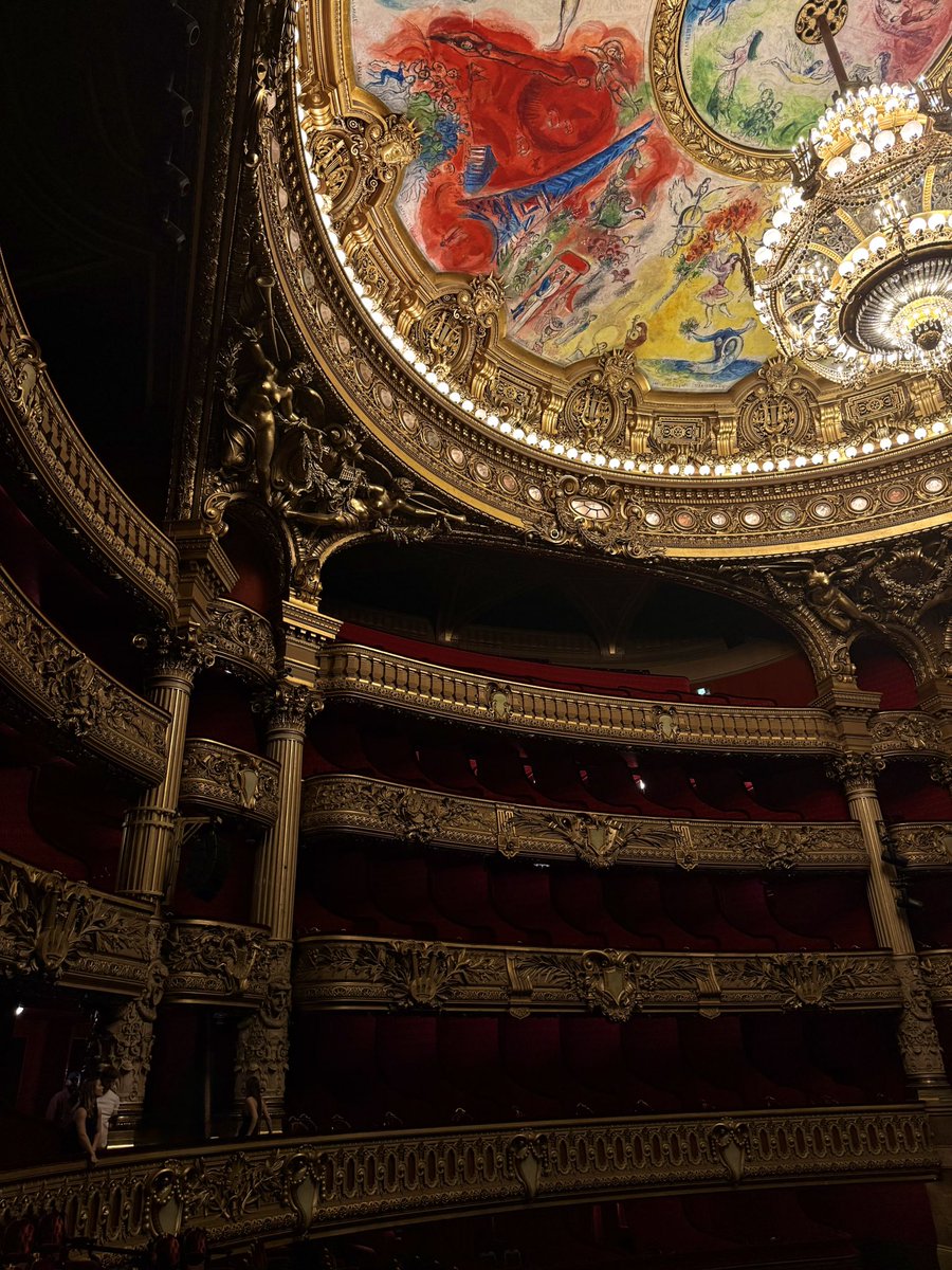 icanbarelytell's tweet image. Dump opéra #fancy