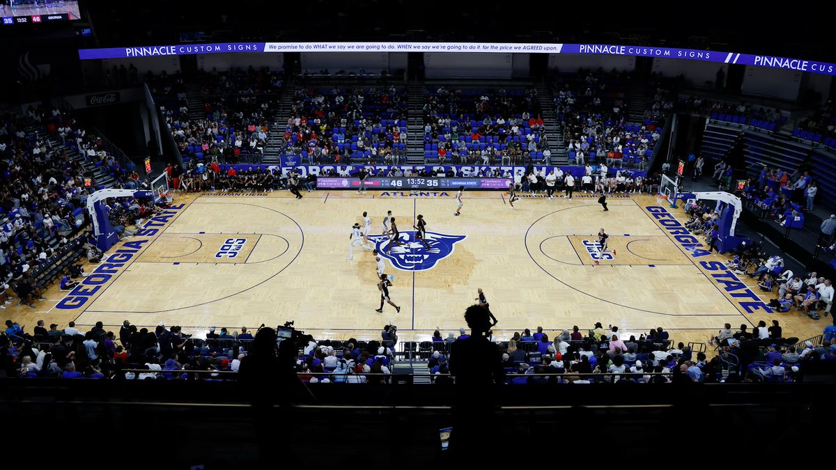 ShowtimeJC15's tweet photo. Blessed to receive an offer from Georgia State University!💙🤍 https://t.co/Xi3nNa2lZV