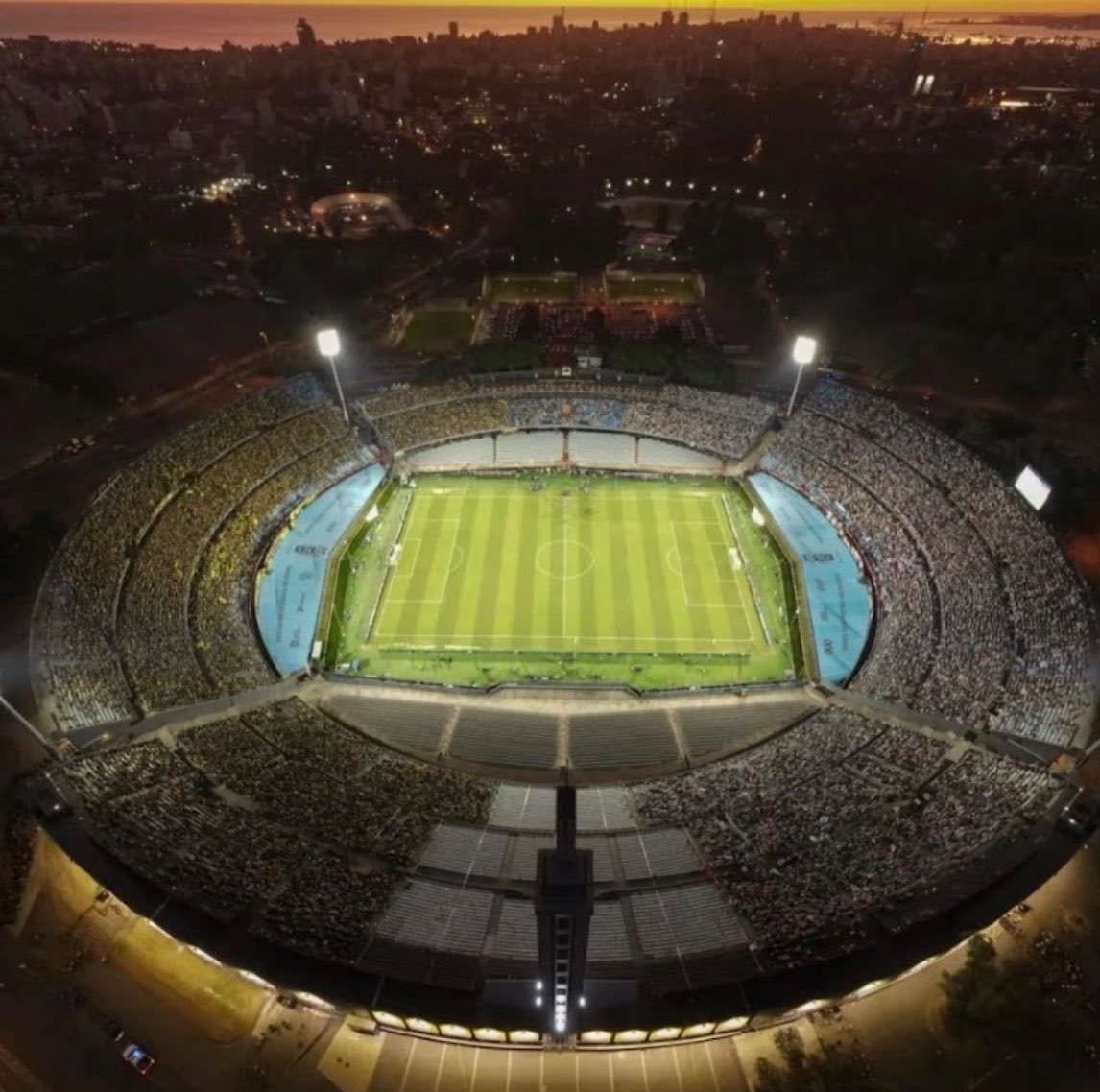 roma bangtanera🇺🇾 tweet media