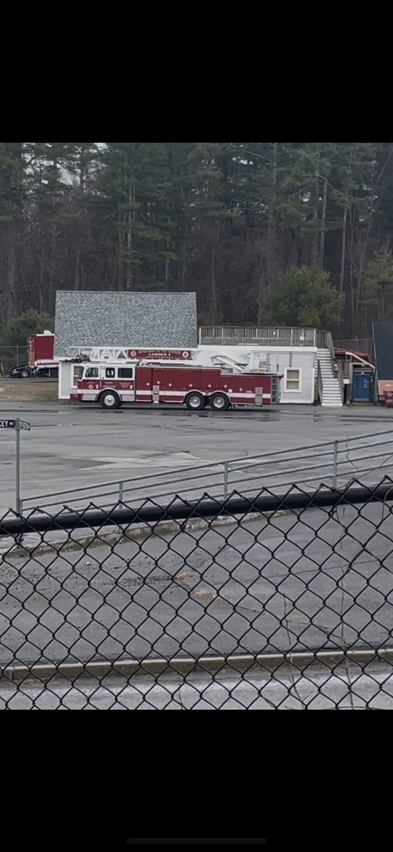 scooperon7's tweet image. Firefighter fall update: Chelmsford Fire Chief Gary Ryan tells 7News firefighter injured yesterday at the firefighting academy in Stow falling several stories to the ground is still critical but showing encouraging signs of improvement…his name is not being released #7news