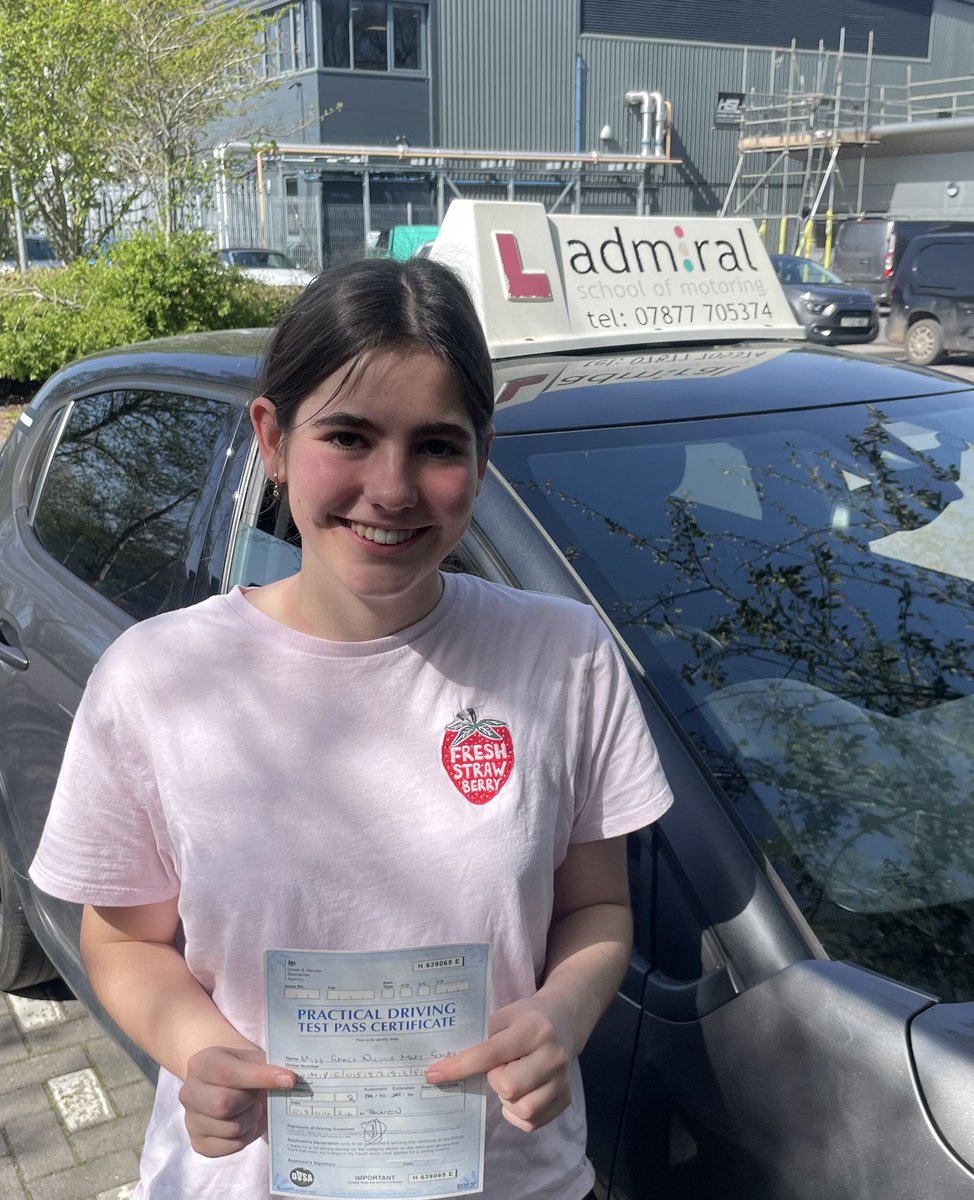 admiral_driving's tweet photo. Congratulations to Gracie Gompels who passed her driving test today. A first time pass with just 2 driving faults. A great result for you Gracie, well done and stay safe on the roads! 👍👍🚗🚗 https://t.co/A6utZSNsGc
