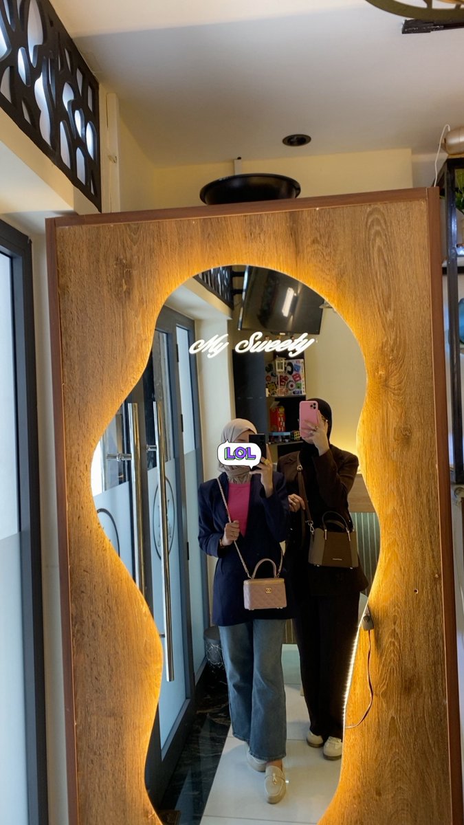 Asma amar tweet media