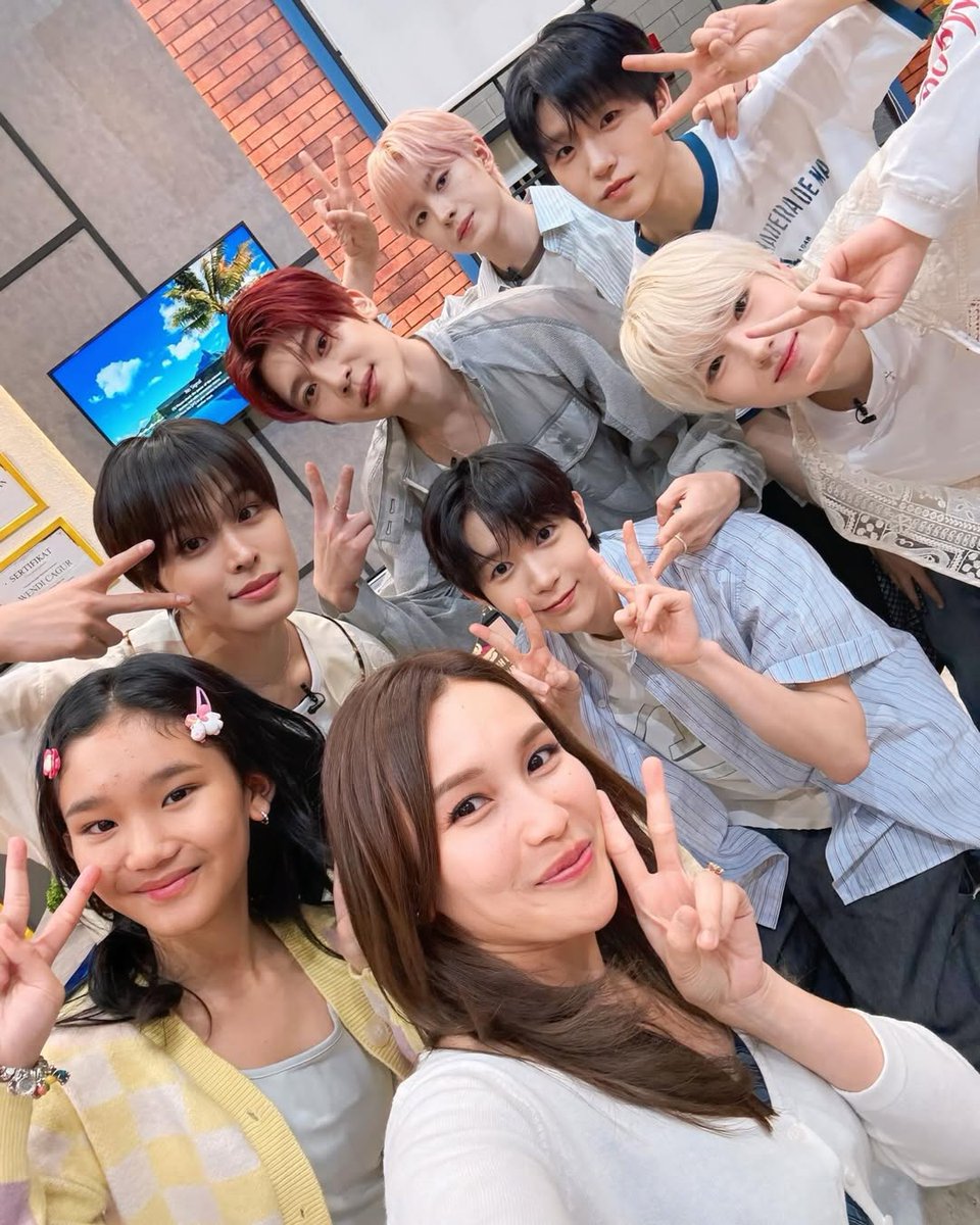 𝒄• ֊ •𝒐𝒏 tweet media