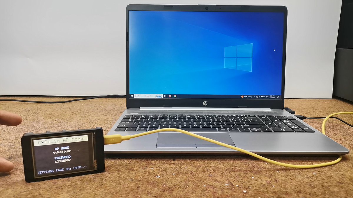 MakerIO's tweet image. How to make a simple compact Internet radio – Yoradio 

Instructions ➡️ bit.ly/3TTBC55 

#Howto #radio