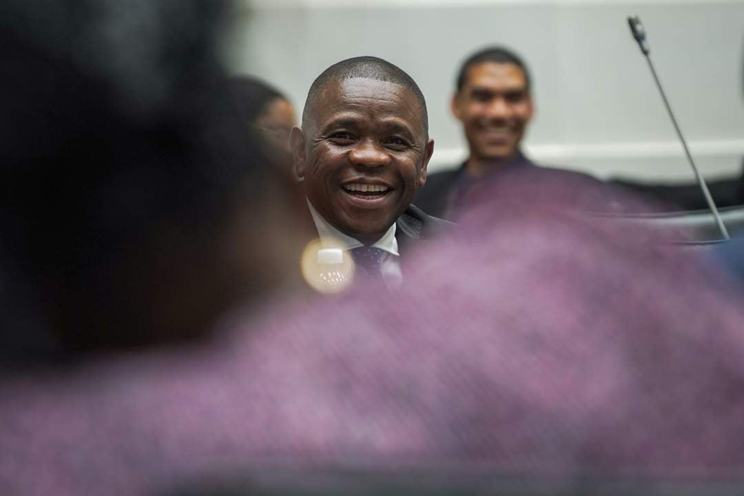 Manikivana tweet media