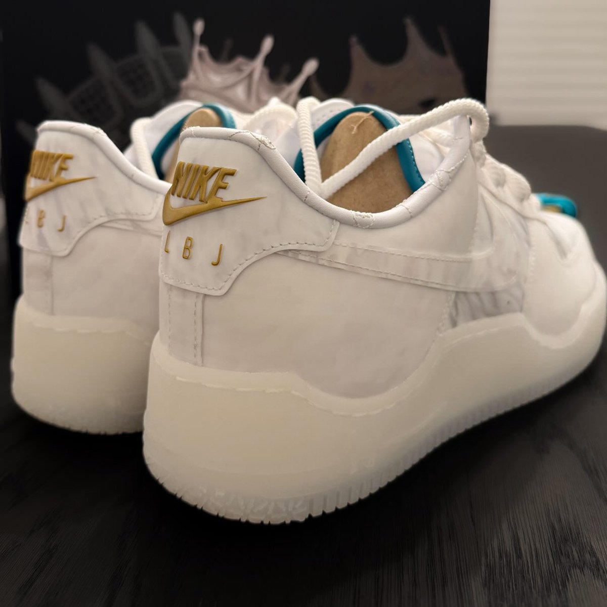 House of Heat° tweet media