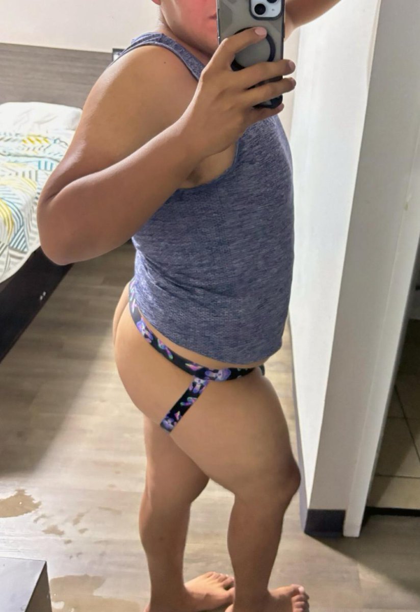 cris13650's tweet photo. @northtexaswife1 Que vergota a de oler bken rico para darte unas mamadotas y dejarte deskechado tragarme toda tu Leche papi https://t.co/uSydD9oKpy