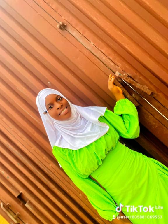 Mufidhat 🎀💕 tweet media