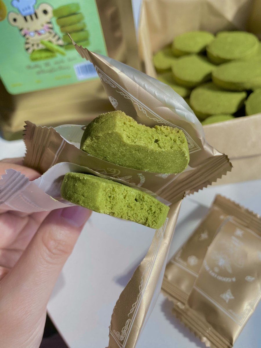 Madalyne tweet media