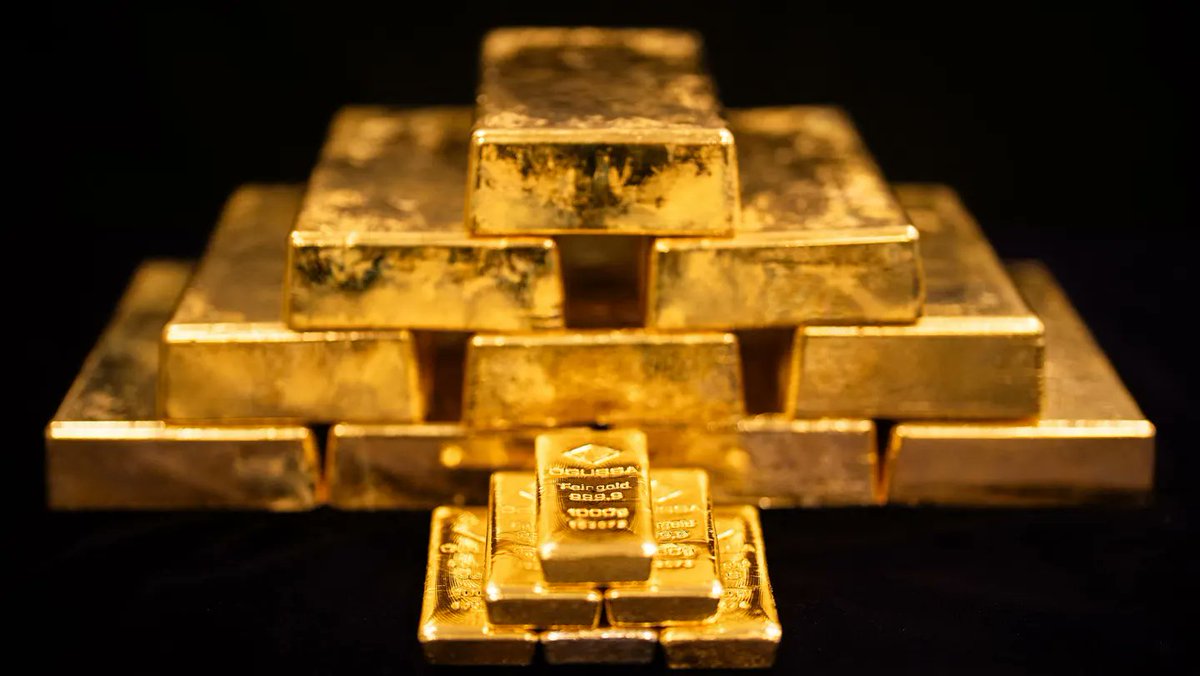 metals_mint's tweet photo. Gold and Silver Reach Multi-Week Highs as Macro Conditions Shift

Gold and silver prices rallied to three-week highs following the announcement of a temporary U.S.–Iran ceasefire, supported by a weaker dollar and improving macro sentiment.

While geopolitical headlines often capture attention, the broader takeaway is more strategic:

Precious metals continue responding to:

currency weakness
monetary policy expectations
macroeconomic uncertainty

Historically, silver tends to amplify gold’s moves during renewed momentum phases.

At Metals Mint (Jupiter, Florida), we are seeing continued investor interest in both physical gold and silver as portfolio diversification and wealth preservation tools.

For long-term investors, short-term pullbacks and rallies matter less than recognizing the broader structural trend.

#GoldInvesting #SilverInvesting #PreciousMetals #WealthPreservation #PalmBeachCounty