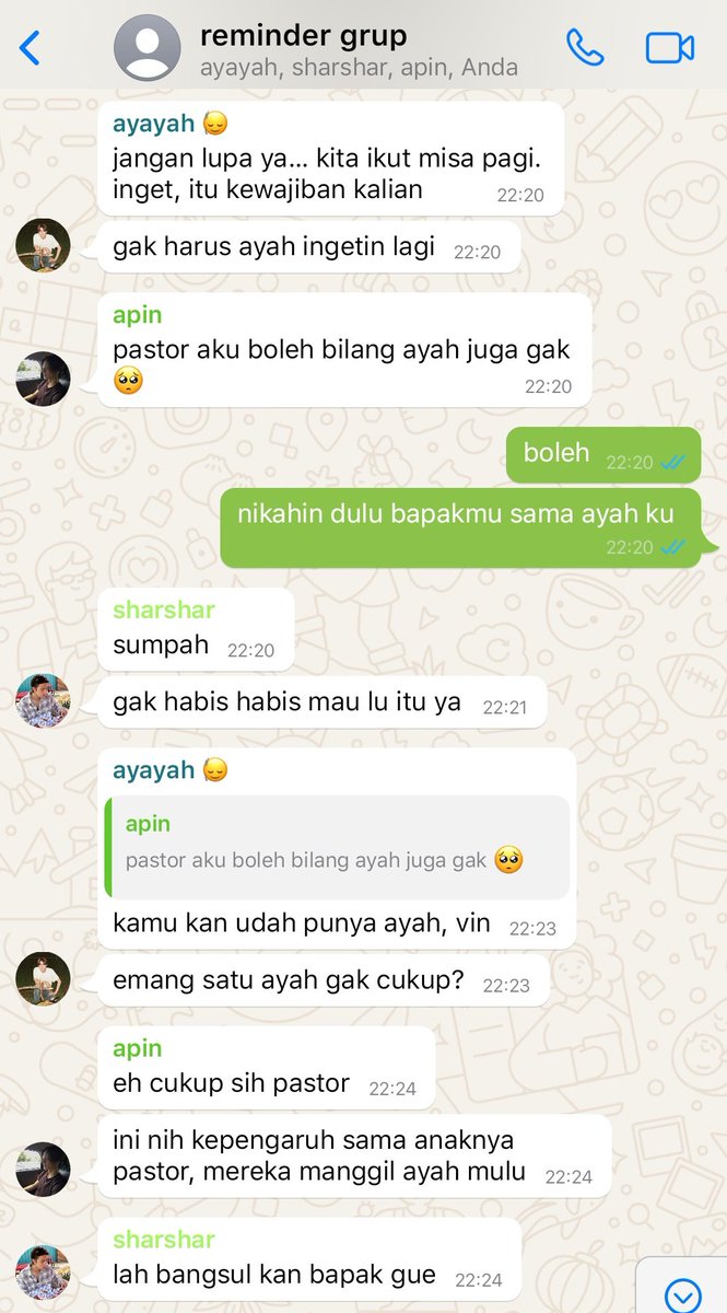 sunskmie's tweet photo. heejay short au.

dari ‘kami’ yang seharusnya tak melampaui batas rasa ingin tahu. https://t.co/HVpCldGEDl