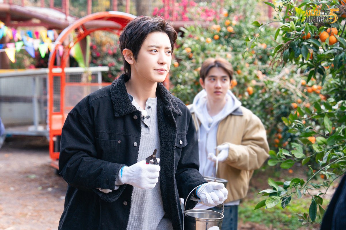 EXO-L INTL tweet media