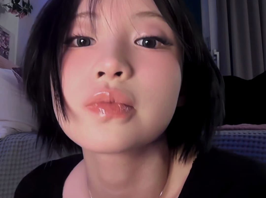 karina♡ tweet media