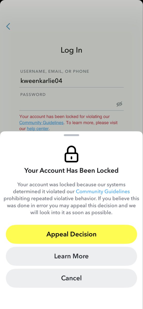 kweenkbaby's tweet photo. My snap is locked guys 😭😭 https://t.co/mAg7qXiv8C