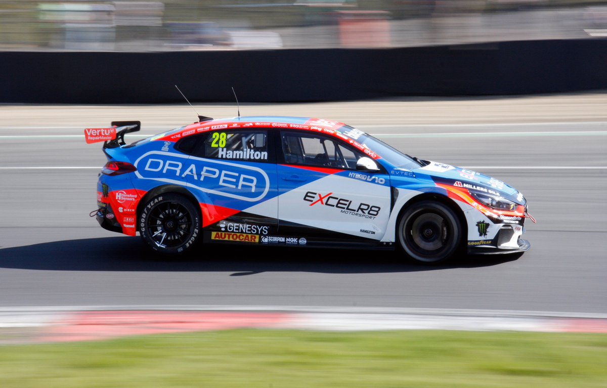 Mark O'Neill tweet media