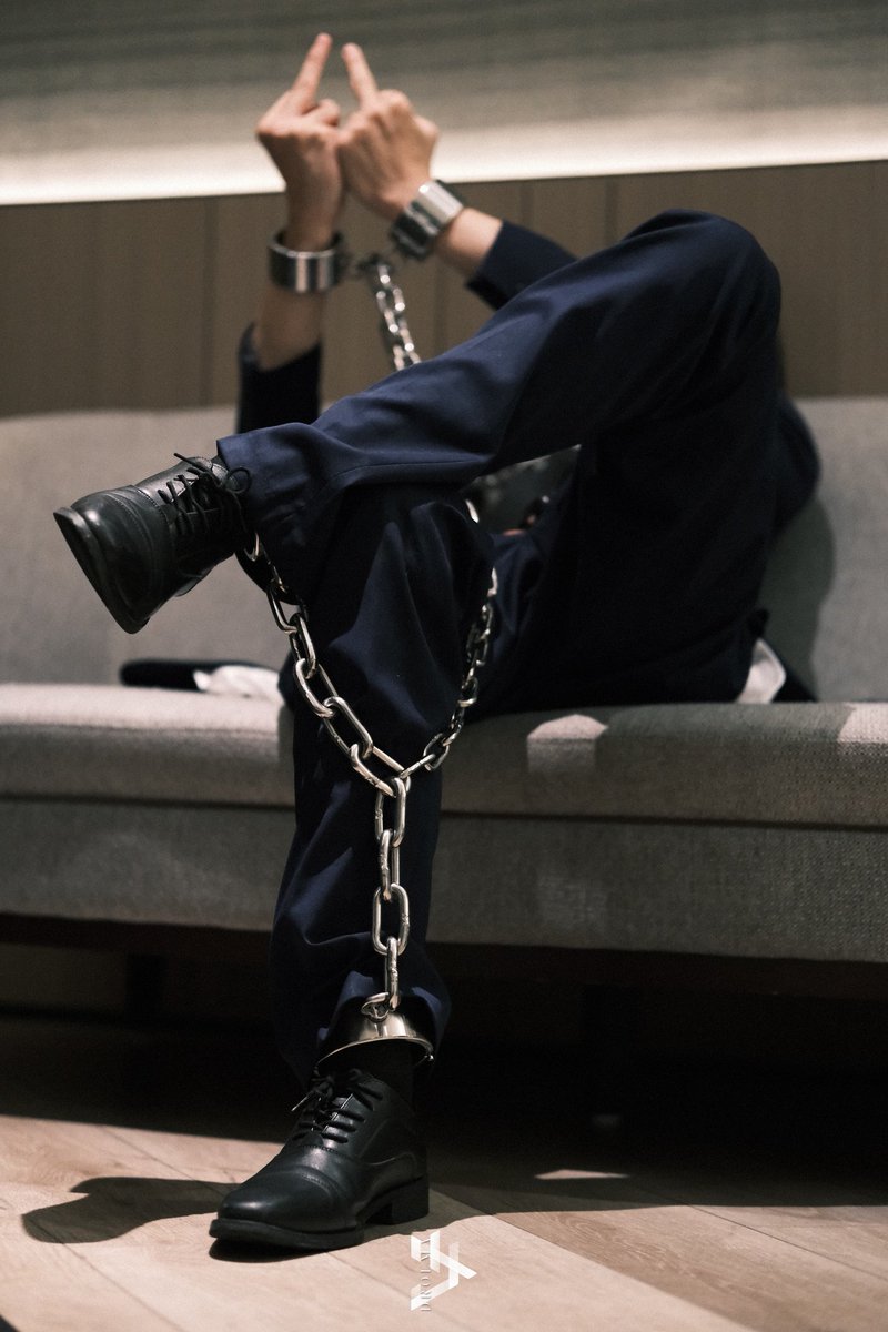 𝔇𝔯𝔬𝔩𝔪𝔞 tweet media