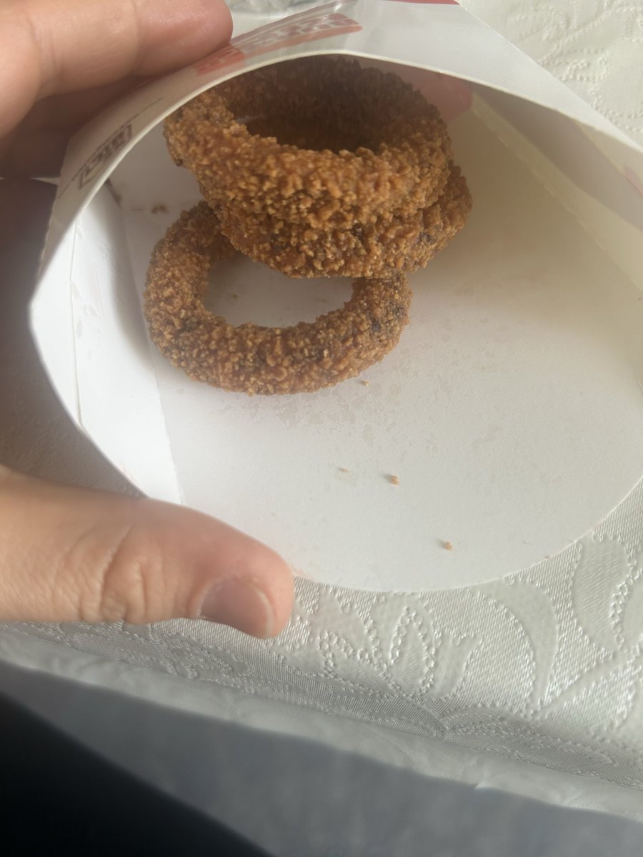 Maria Puder tweet media