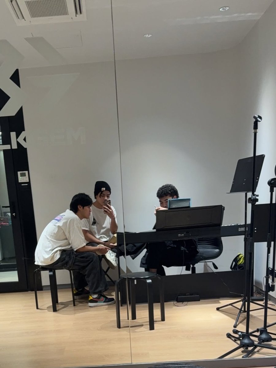 𝓟𝖺𝗈! tweet media