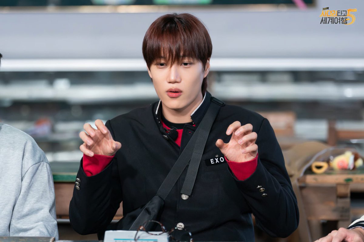 EXO-L INTL tweet media