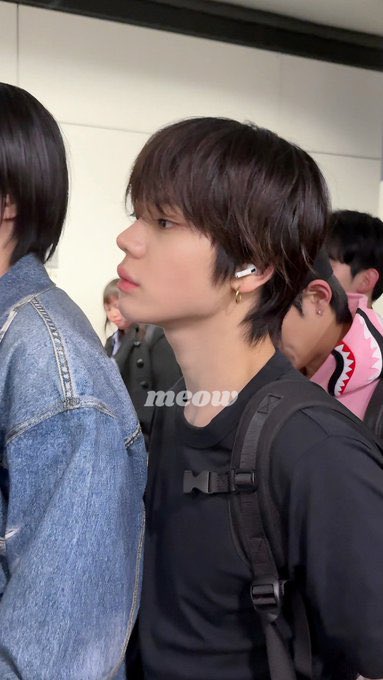 노란장판 tweet media