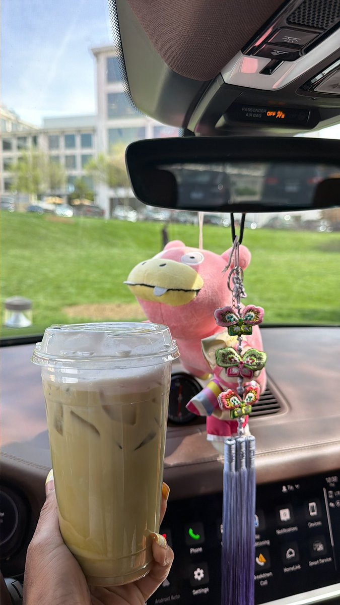 tiafreakyass tweet media