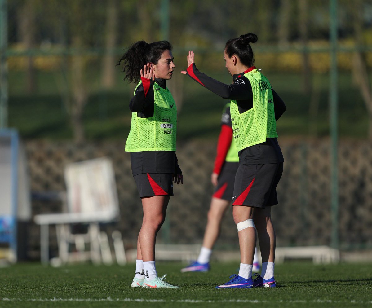 Türkiye #BizimÇocuklar 🇹🇷 tweet media