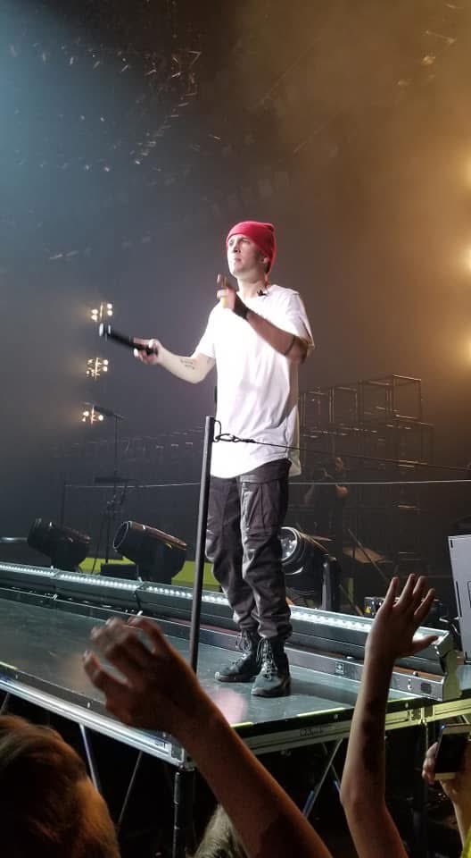 hAiley |-/ SHAKY Ψ tweet media