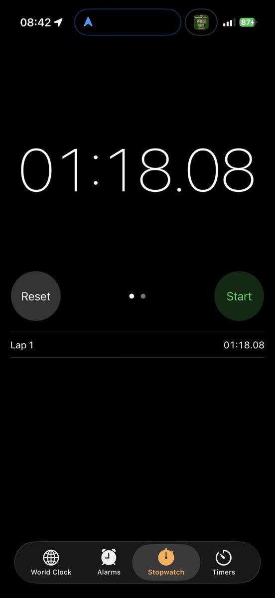 PeeFT Commenter tweet media